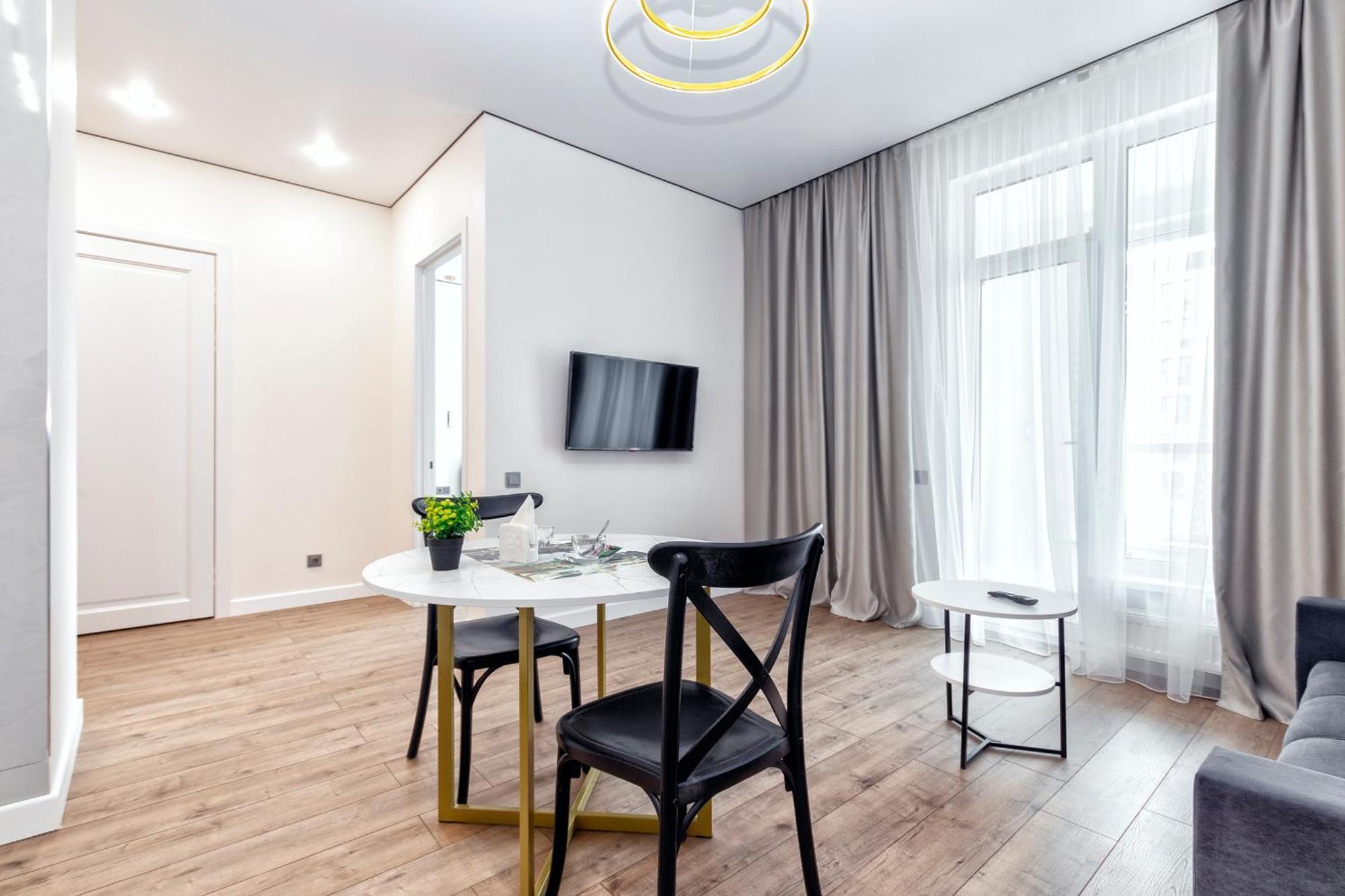 Raisson Ahotel Headliner E39-Khan Shatyr Apartment Taldykol